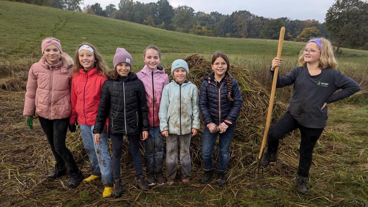 PXL20241018070040190RAW-01COVER